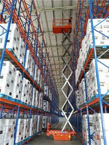 順德升降平臺(tái)出租,佛山地區(qū)12米電動(dòng)升降機(jī)出租